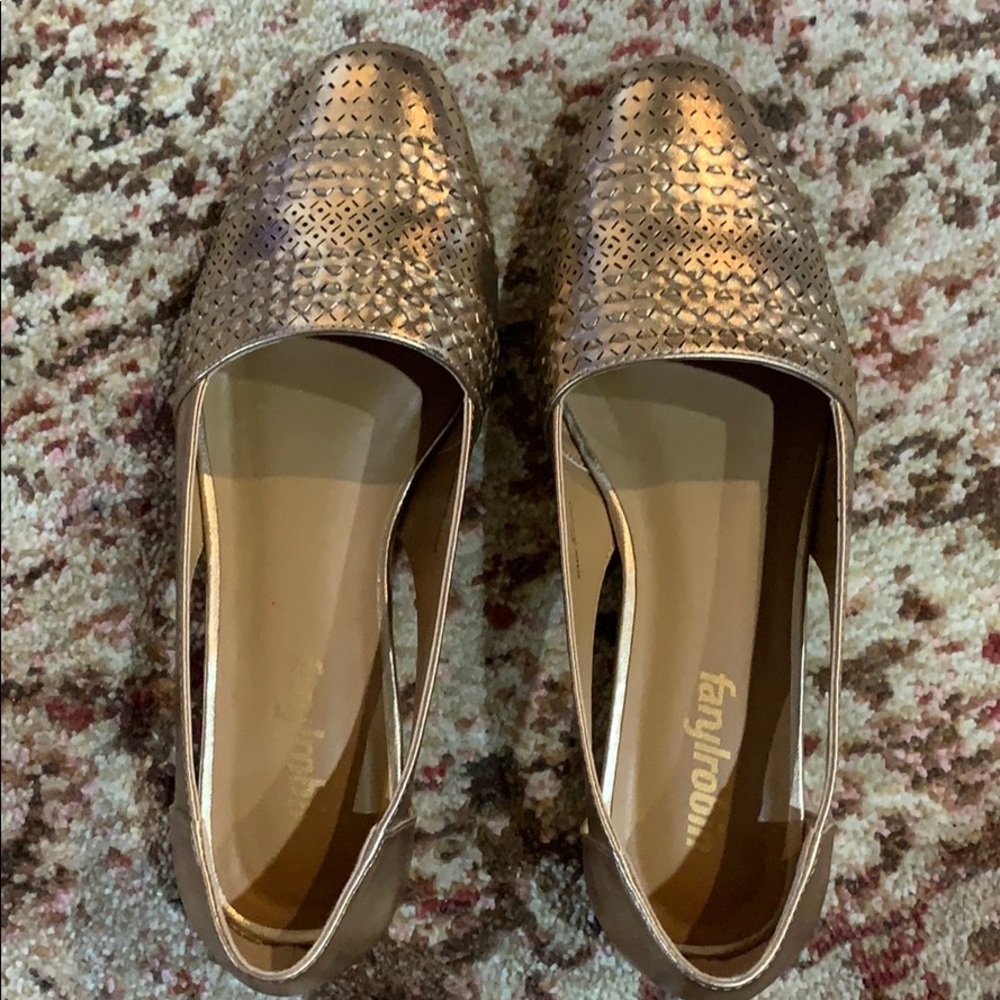 Rose gold flats